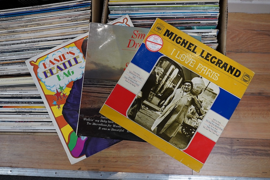 A large collection of LPs and CD box sets, artists include; Frank Sinatra, Tony Bennett, Pavarotti, Tom Jones, Donald Pears, Peggy Lee, Neil Sedaka, Shirley Bassey, Diana Washington, Barbra Streisand, etc. Condition - fa